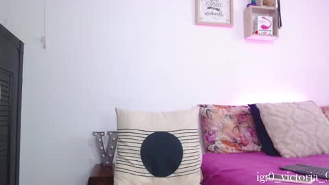 Snapshot of ninnarousse chatting on 10-03-25, 07:00 Ninna Rousse online show from 10-03-25, 07:00