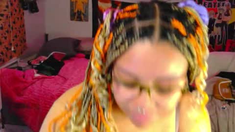 Snapshot of nintendhoe_ chatting on 03-05-26, 04:08 kiwi online show from 03-05-26, 04:08