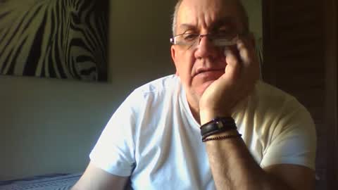 Snapshot of nionios67 chatting on 01-16-26, 09:13 Dennis online show from 01-16-26, 09:13