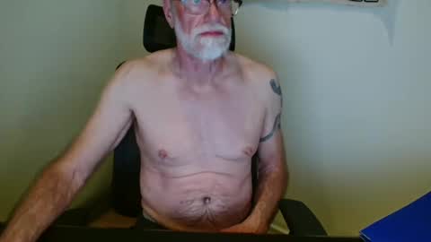 Nipplessilverdad online show from 03-09-25, 09:57