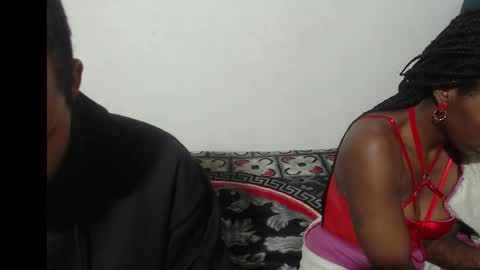 Snapshot of nirak_sf chatting on 10-02-25, 12:01 Nirak online show from 10-02-25, 12:01