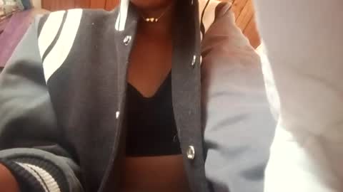 nirina233342 online show from 07-14-26, 12:22