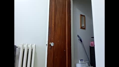 Snapshot of nirrikvad chatting on 10-11-25, 01:53 iain online show from 10-11-25, 01:53