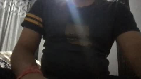 nishantsaraswat268 online show from 02-12-25, 04:33