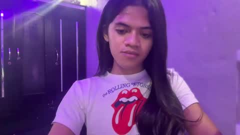 Snapshot of nishitatoe chatting on 02-25-25, 08:19 nishi online show from 02-25-25, 08:19
