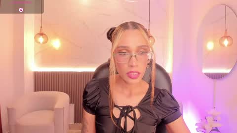 Snapshot of nix_rave1 chatting on 05-22-26, 03:50 nix_rave1 online show from 05-22-26, 03:50
