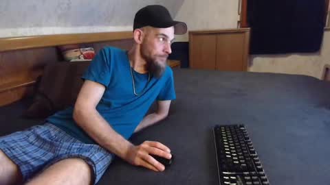 nixan85 online show from 04-06-26, 10:00