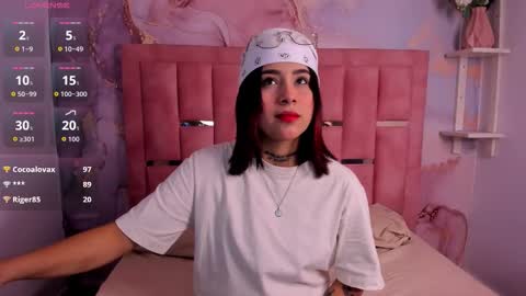 Snapshot of nixielee__ chatting on 09-14-25, 03:05 Nixie online show from 09-14-25, 03:05
