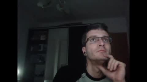 Snapshot of nmcandeias chatting on 03-21-26, 02:27 Nuno online show from 03-21-26, 02:27