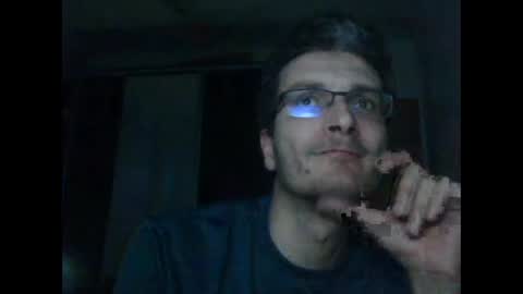 Snapshot of nmcandeias chatting on 04-25-26, 12:02 Nuno online show from 04-25-26, 12:02