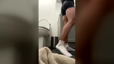 nn5620277 online show from 12-22-25, 01:35