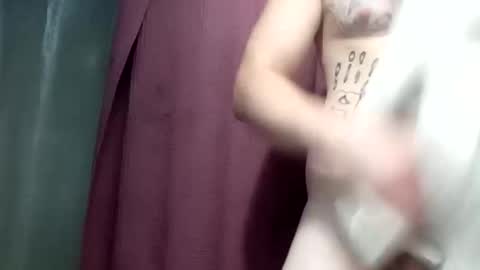 Snapshot of no123love chatting on 10-02-25, 03:57 no123love online show from 10-02-25, 03:57