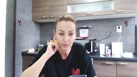 no_limit_coupl3 online show from 09-10-25, 06:24