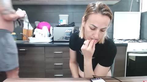 no_limit_coupl3 online show from 10-03-25, 05:48