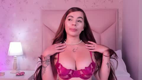   ambarsulliva  online show from 02-04-25, 11:49