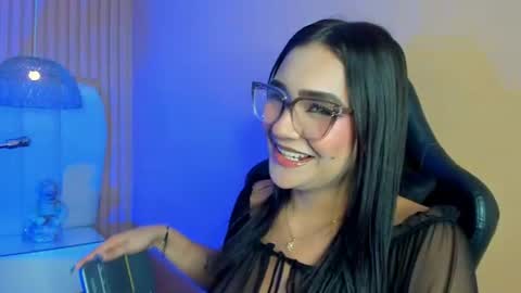 Noa online show from 07-09-26, 02:48