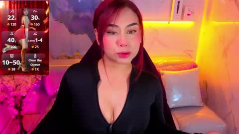 Noa  online show from 05-31-26, 12:45