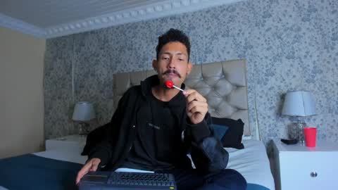 Noah online show from 03-29-26, 09:04