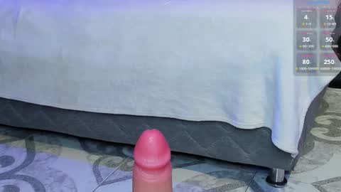 Snapshot of noah25_ chatting on 11-09-25, 04:22 Noah online show from 11-09-25, 04:22