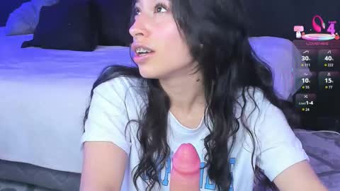 Snapshot of noah25_ chatting on 11-27-25, 04:03 Noah online show from 11-27-25, 04:03