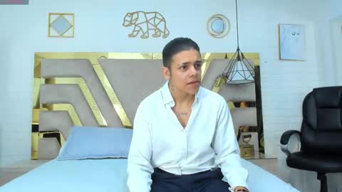 Zoe  online show from 03-08-26, 02:04