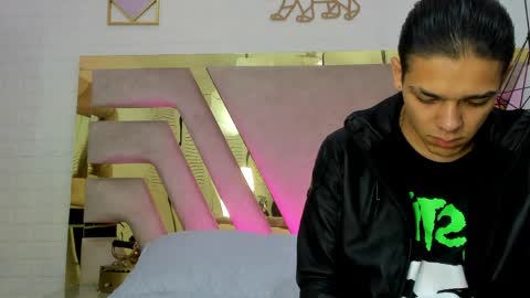 Zoe  online show from 03-31-26, 01:33