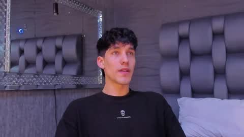 Snapshot of noah_brigth chatting on 12-11-24, 01:58 Noah Brigth online show from 12-11-24, 01:58