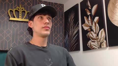 Snapshot of noah_brigth chatting on 03-08-25, 01:17 Noah Brigth online show from 03-08-25, 01:17