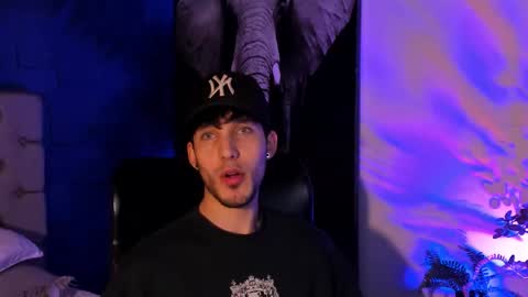 Snapshot of noah_brigth chatting on 11-09-25, 02:15 Noah Brigth online show from 11-09-25, 02:15