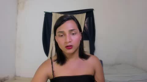 Snapshot of noah_cute18 chatting on 02-22-25, 10:42 Noah online show from 02-22-25, 10:42