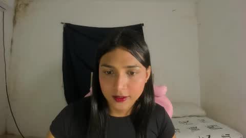 Snapshot of noah_cute18 chatting on 10-28-25, 09:39 Noah online show from 10-28-25, 09:39