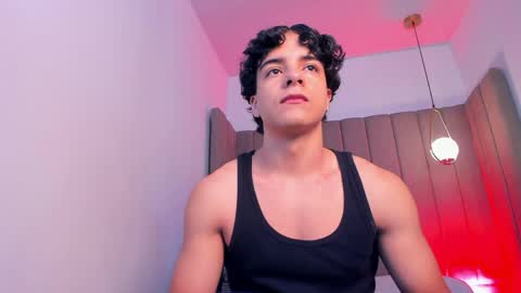 Snapshot of noah_delacroix chatting on 06-02-26, 12:29 noah_delacroix online show from 06-02-26, 12:29