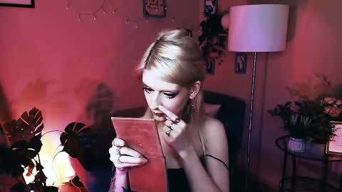 REAL name LiaDM are always open online show from 10-31-25, 12:00