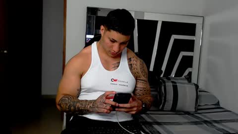 Noah Harris01 online show from 02-11-25, 01:10