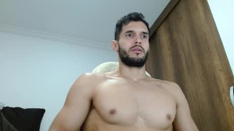 Snapshot of noah_jhonsonn chatting on 03-02-25, 01:16 Noah online show from 03-02-25, 01:16