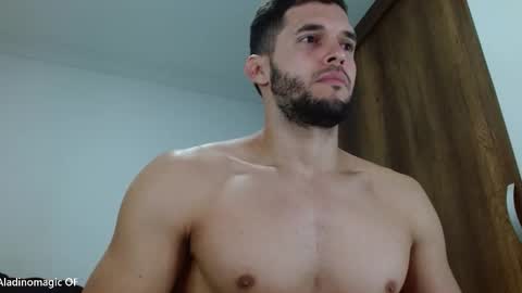 Snapshot of noah_jhonsonn chatting on 11-21-25, 11:20 Noah online show from 11-21-25, 11:20