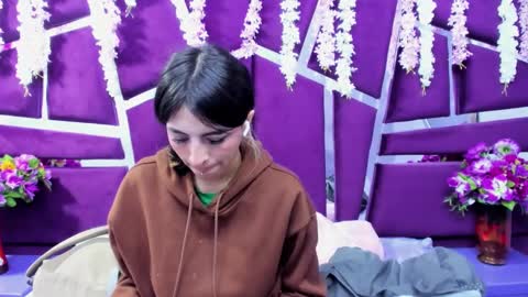 Snapshot of noah_johns chatting on 02-05-26, 02:16 Noah johns online show from 02-05-26, 02:16