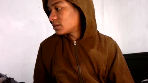 Noah Millers online show from 10-14-25, 04:02