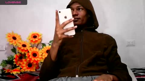 Snapshot of noah_miller7 chatting on 01-18-26, 02:10 Noah Millers online show from 01-18-26, 02:10