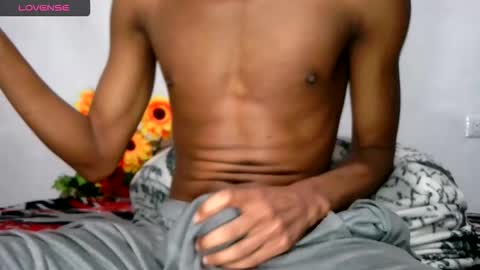 Snapshot of noah_miller7 chatting on 02-15-26, 05:42 Noah Millers online show from 02-15-26, 05:42