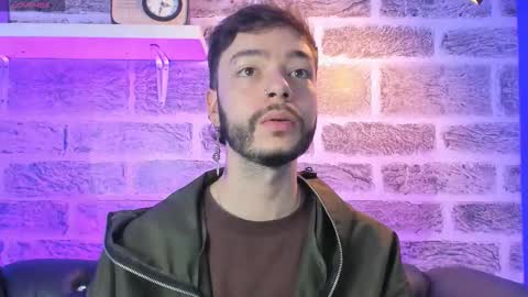    online show from 12-14-25, 12:21