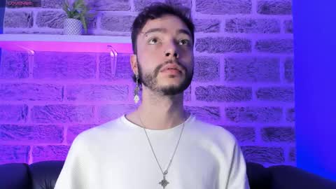 Snapshot of noah_ricci_ chatting on 01-11-26, 11:59 online show from 01-11-26, 11:59