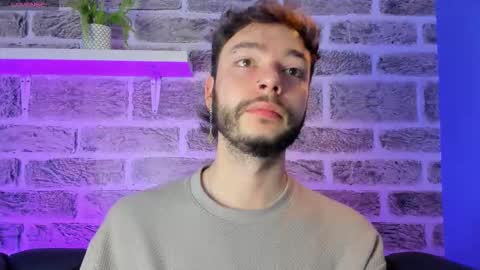 Snapshot of noah_ricci_ chatting on 02-24-26, 12:03 online show from 02-24-26, 12:03