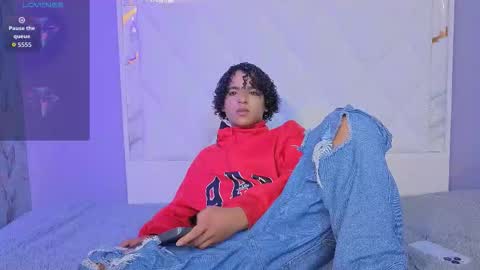 noah_smith04 online show from 03-11-26, 01:06