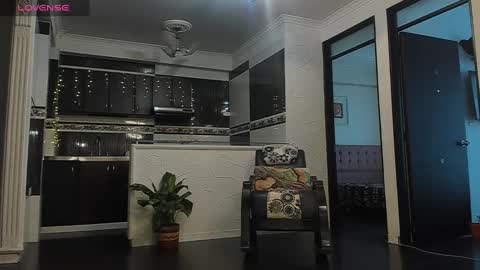 LIAM- noah online show from 01-26-25, 06:16