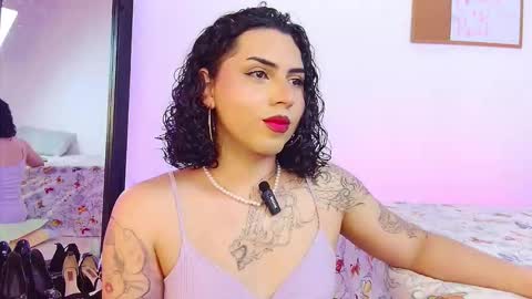 noahmonroe_11 online show from 11-22-25, 08:41