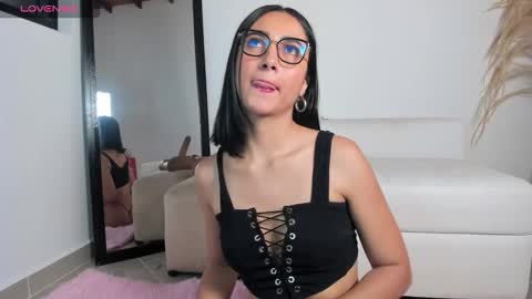 Noami Rose  online show from 09-23-25, 12:46