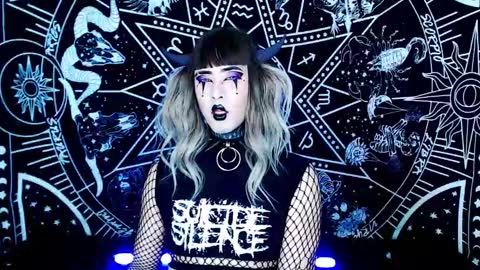 caroline online show from 11-14-25, 02:21