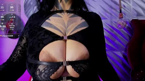 Snapshot of nocturnapsy chatting on 05-12-26, 09:01 Alisson online show from 05-12-26, 09:01