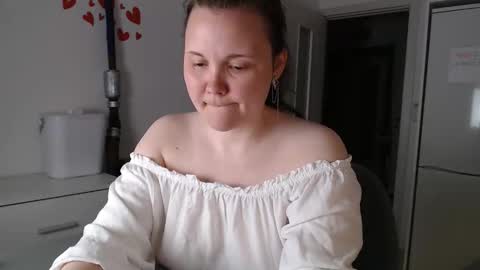 Snapshot of nodarell chatting on 06-05-26, 09:42 nodarell online show from 06-05-26, 09:42